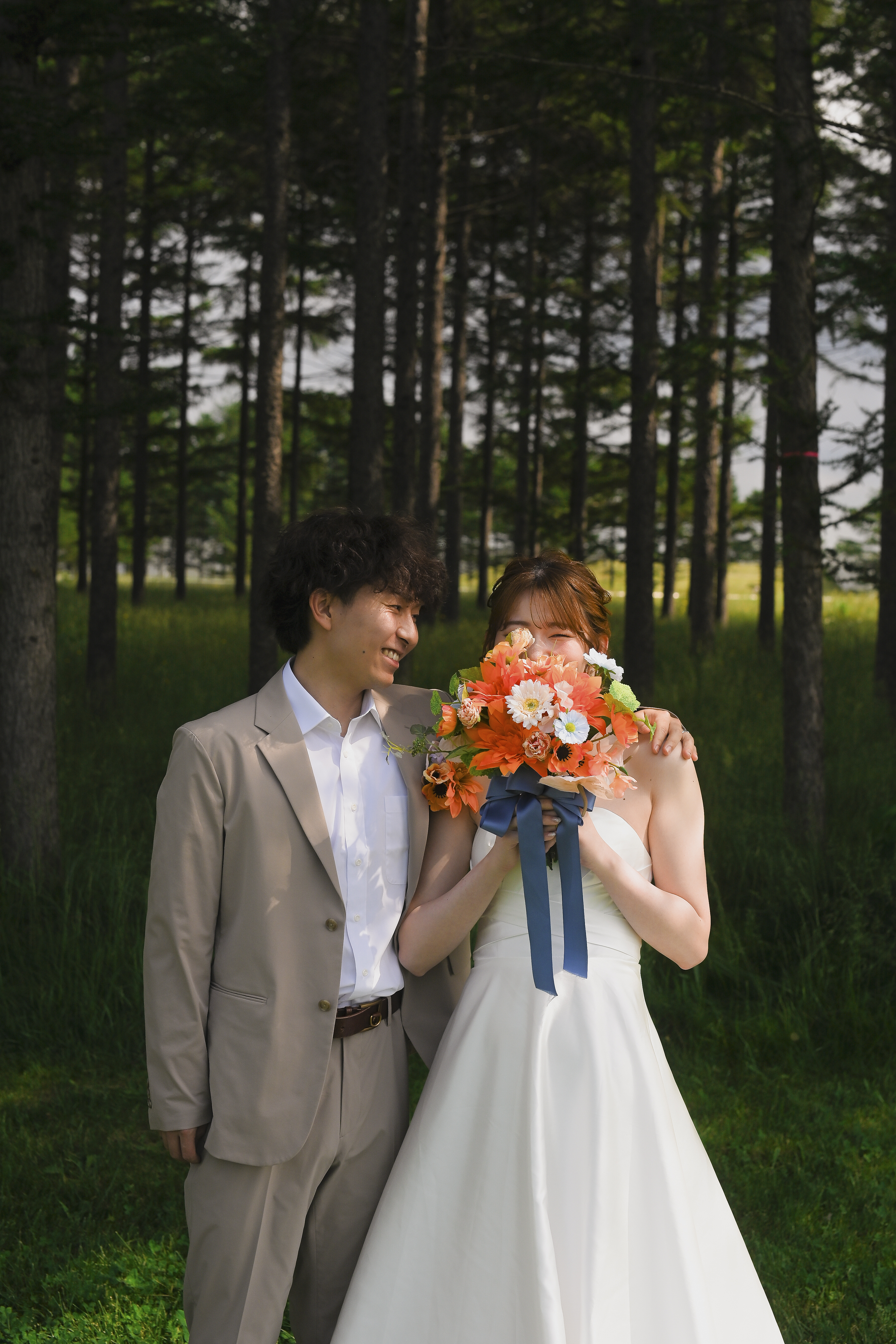 林の中のウエディングフォト